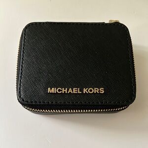 NWOT Michael kors Black Saffiano Leather Travel Jewelry Case Box